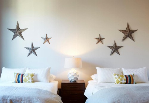 Kinn Guesthouse Bay View - image 19