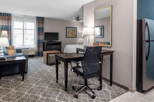 Homewood Suites By Hilton Wauwatosa Milwaukee - image 24