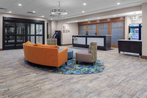Homewood Suites By Hilton Wauwatosa Milwaukee - image 9