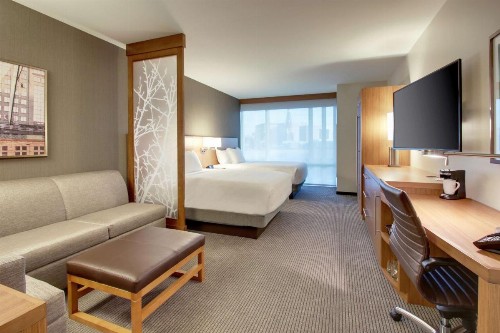 Hyatt Place Milwaukee Downtown - image 2
