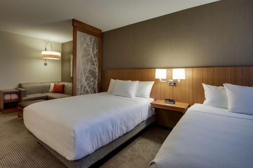 Hyatt Place Milwaukee Downtown - image 37