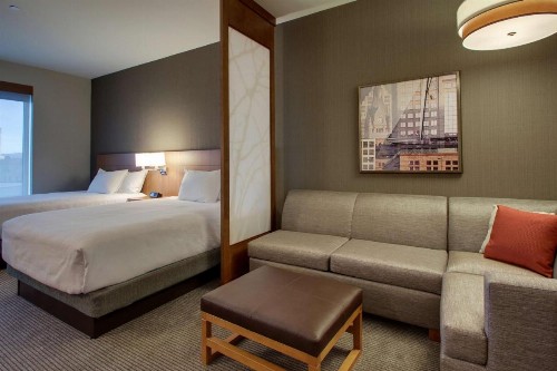 Hyatt Place Milwaukee Downtown - image 38