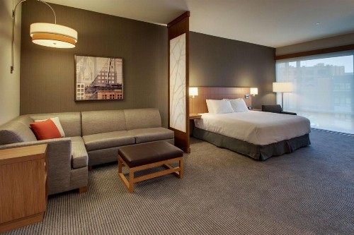 Hyatt Place Milwaukee Downtown - image 48