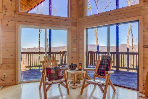 Eagle Ridge Cabin - image 9