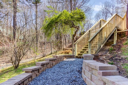 PineHome Cabin - image 2