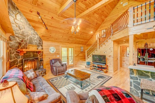 Timberland Retreat by Escape to Blue Ridge - image 11