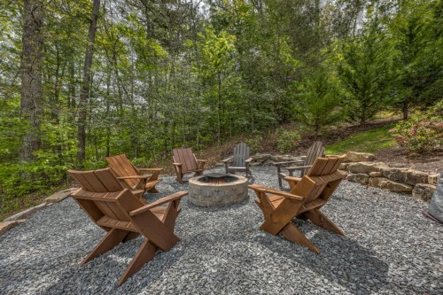 Timberland Retreat by Escape to Blue Ridge - image 7