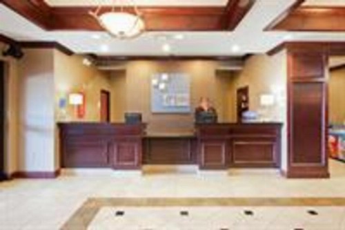 Holiday Inn Express & Suites Mineral Wells