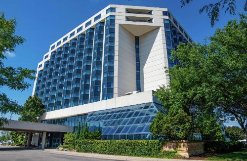 Hilton Minneapolis-St Paul Airport - image 2