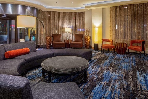 DoubleTree Suites by Hilton Minneapolis - image 14
