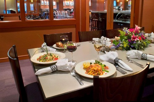 DoubleTree by Hilton Minneapolis Park Place - image 13