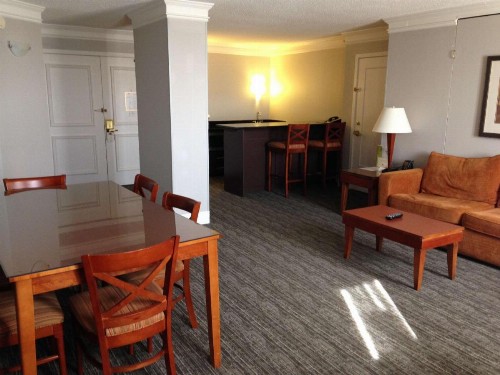 DoubleTree by Hilton Minneapolis Park Place - image 26