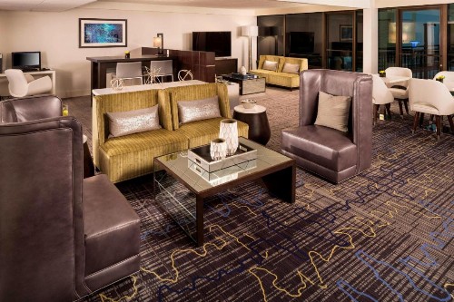 Sheraton Bloomington - image 22