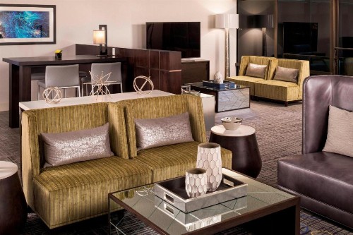 Sheraton Bloomington - image 23