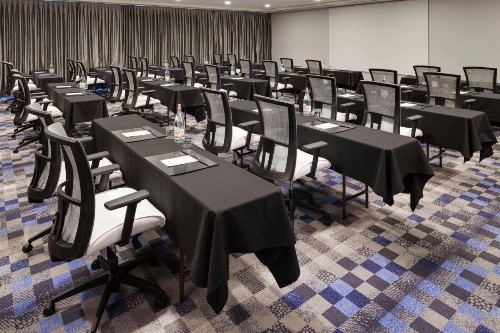 Sheraton Bloomington - image 36