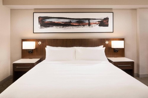 Delta Hotels by Marriott Minneapolis Northeast - image 26