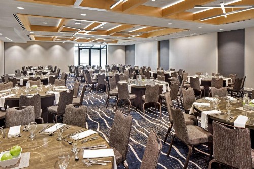 Delta Hotels by Marriott Minneapolis Northeast - image 5