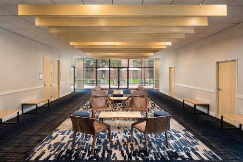 Delta Hotels by Marriott Minneapolis Northeast - image 50