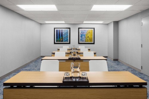 Courtyard by Marriott Minneapolis Downtown - image 17