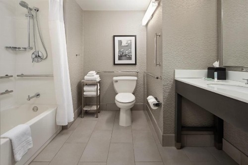 Courtyard by Marriott Minneapolis Downtown - image 20