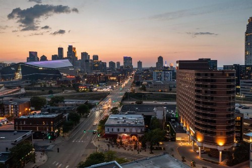 Courtyard by Marriott Minneapolis Downtown - image 27