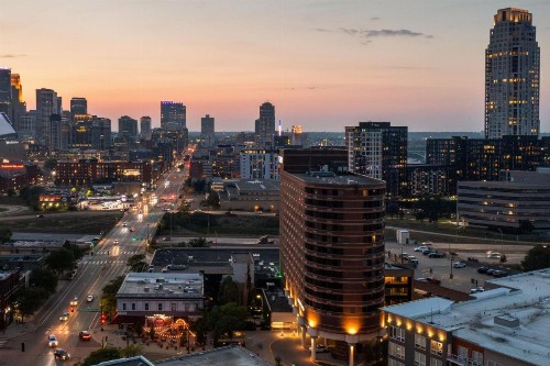 Courtyard by Marriott Minneapolis Downtown - image 37