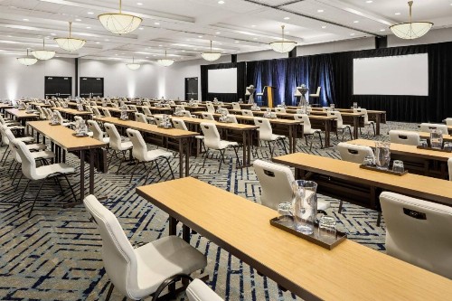 Courtyard by Marriott Minneapolis Downtown - image 42