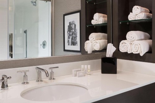 Courtyard by Marriott Minneapolis Downtown - image 46