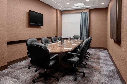 Hilton Garden Inn Minneapolis Downtown - image 42