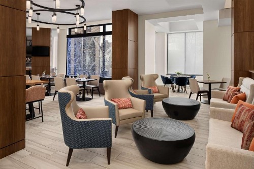 Hilton Garden Inn Minneapolis Downtown - image 6