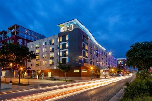 aloft Minneapolis - image 17