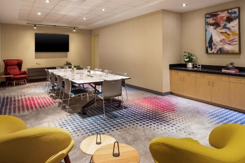 aloft Minneapolis - image 29