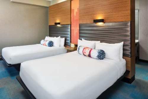 aloft Minneapolis - image 4