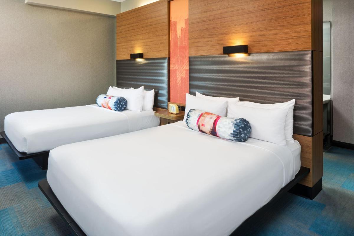 aloft Minneapolis - image 4