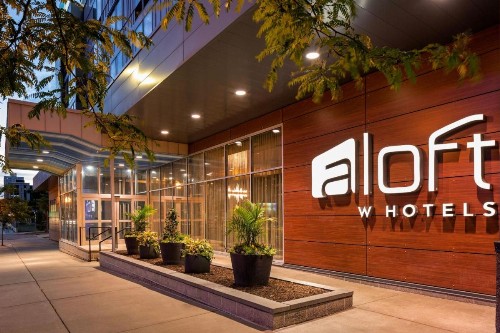 aloft Minneapolis - image 9