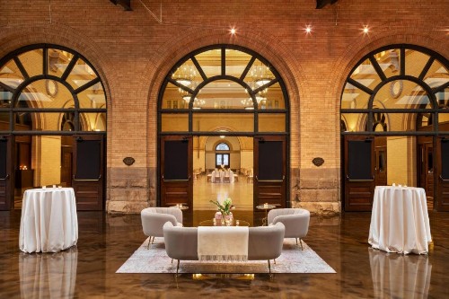 Renaissance Minneapolis Hotel The Depot - image 19