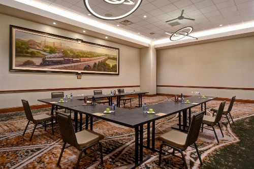 Residence Inn Minneapolis Downtown at The Depot - image 10