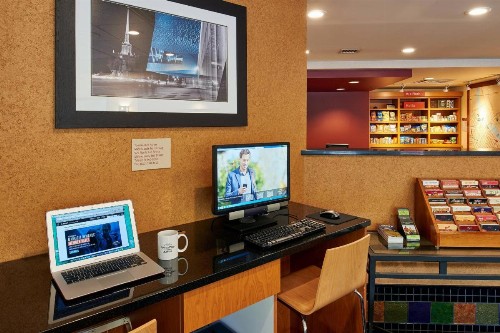 TownePlace Suites by Marriott Minneapolis Downtown/North Loop - image 19