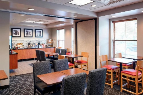 TownePlace Suites by Marriott Minneapolis Downtown/North Loop - image 22