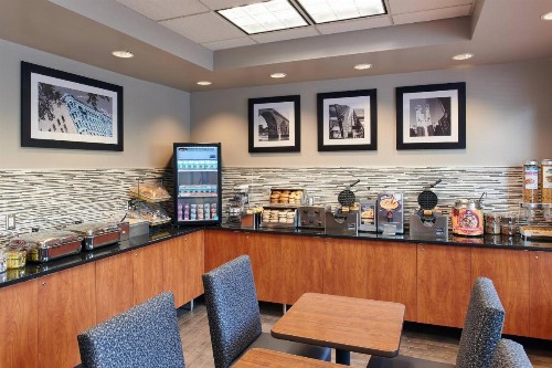 TownePlace Suites by Marriott Minneapolis Downtown/North Loop - image 23
