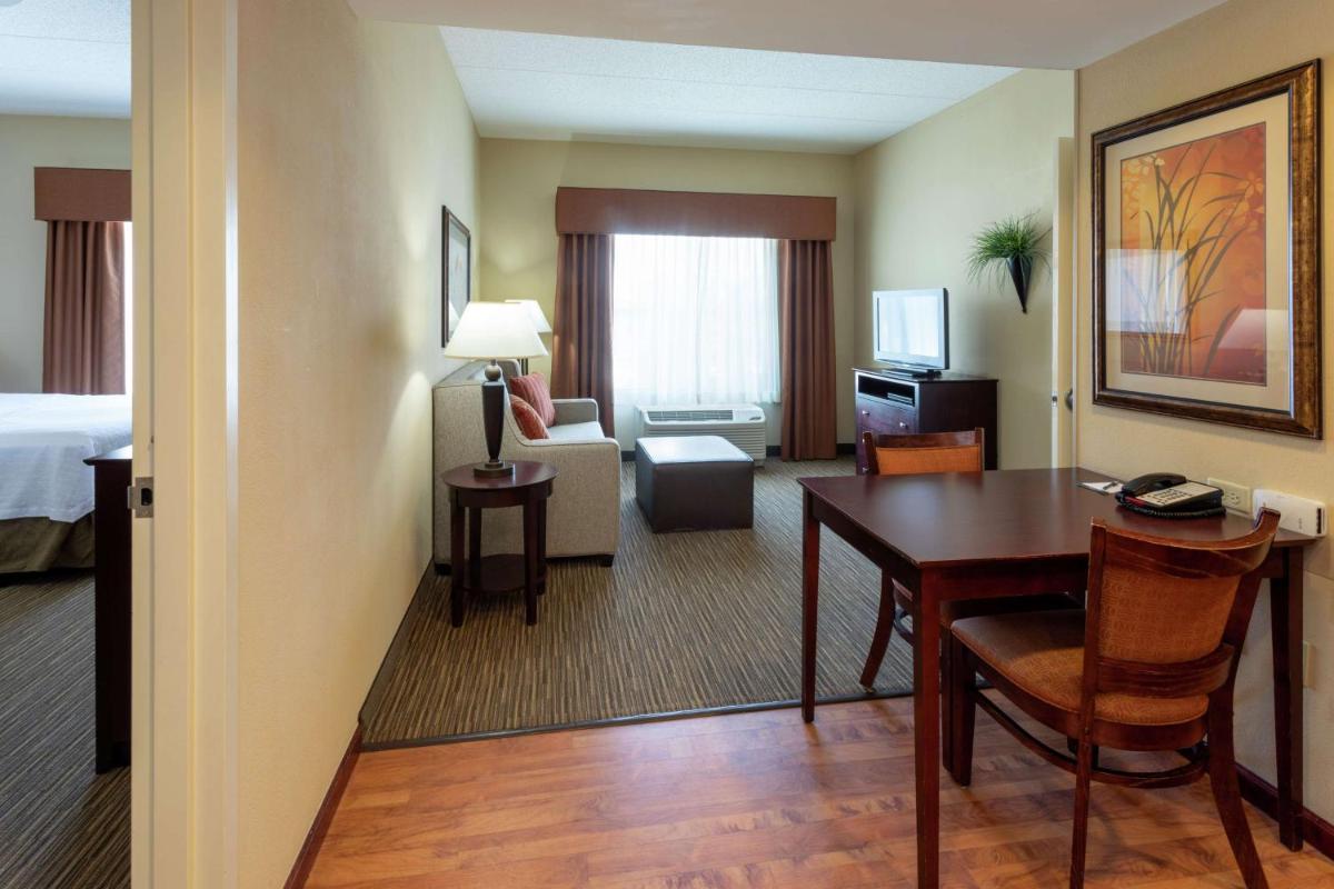 Homewood Suites by Hilton Minneapolis - Saint Louis Park at West End - image 3