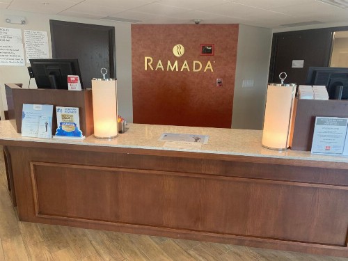 Ramada by Wyndham Minneapolis Golden Valley - image 48