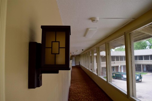 Snelling Motor Inn - image 10