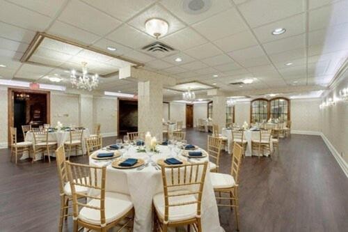 Nicollet Island Inn - image 25