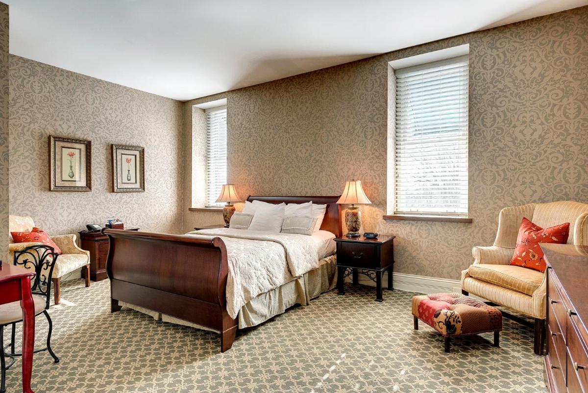Nicollet Island Inn - image 6