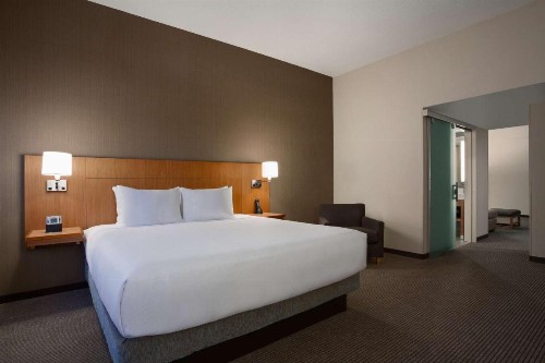 Hyatt Place Minneapolis/Downtown - image 3