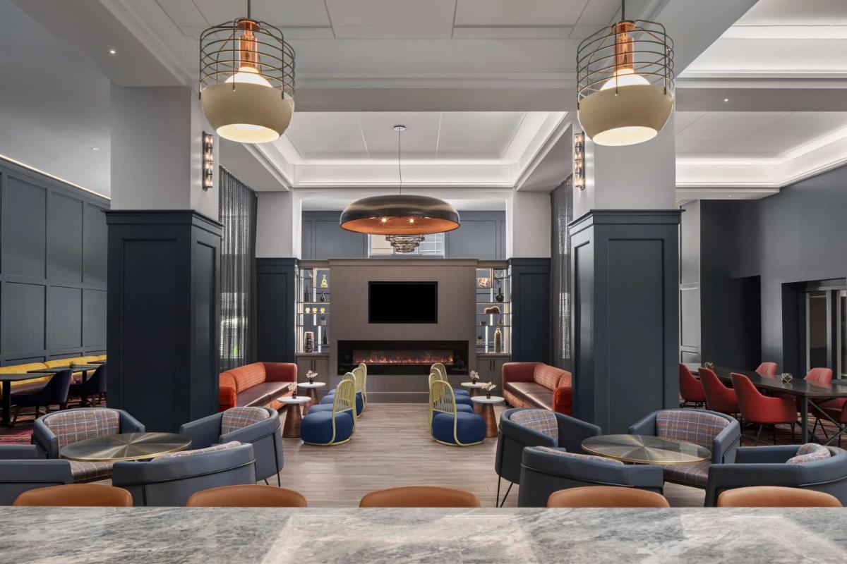 Hyatt Centric Downtown Minneapolis - image 5