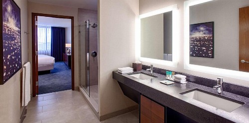 Hyatt Regency Minneapolis - image 23