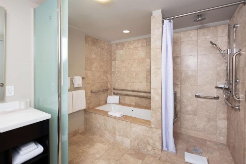 Loews Minneapolis Hotel - image 21