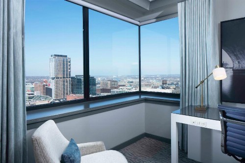 Loews Minneapolis Hotel - image 23